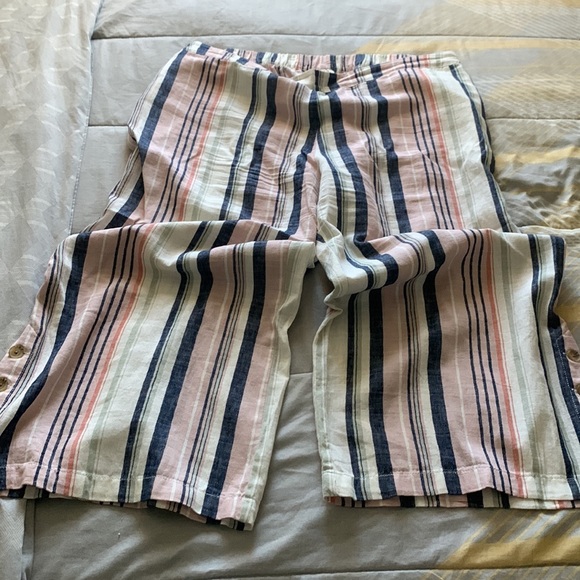 A.N.A - Picture 4 of 4